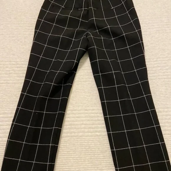 Ann Taylor B/W Windowpane Pants - Picture 2 of 4